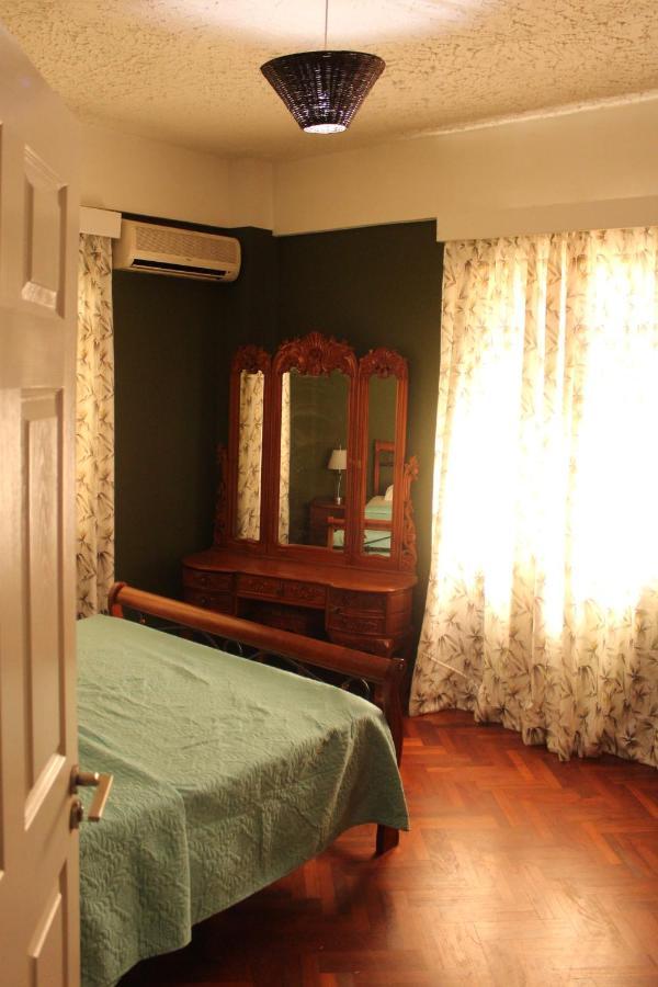 Dauphine Apartment Port Louis Luaran gambar
