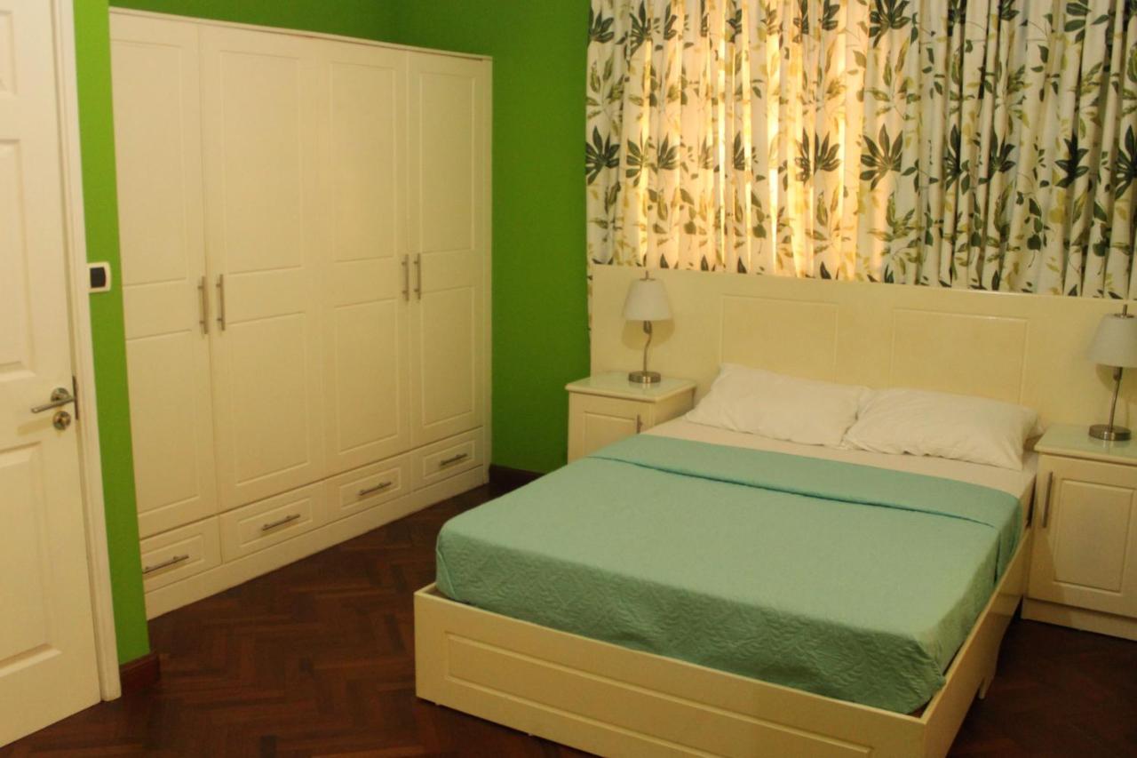 Dauphine Apartment Port Louis Luaran gambar